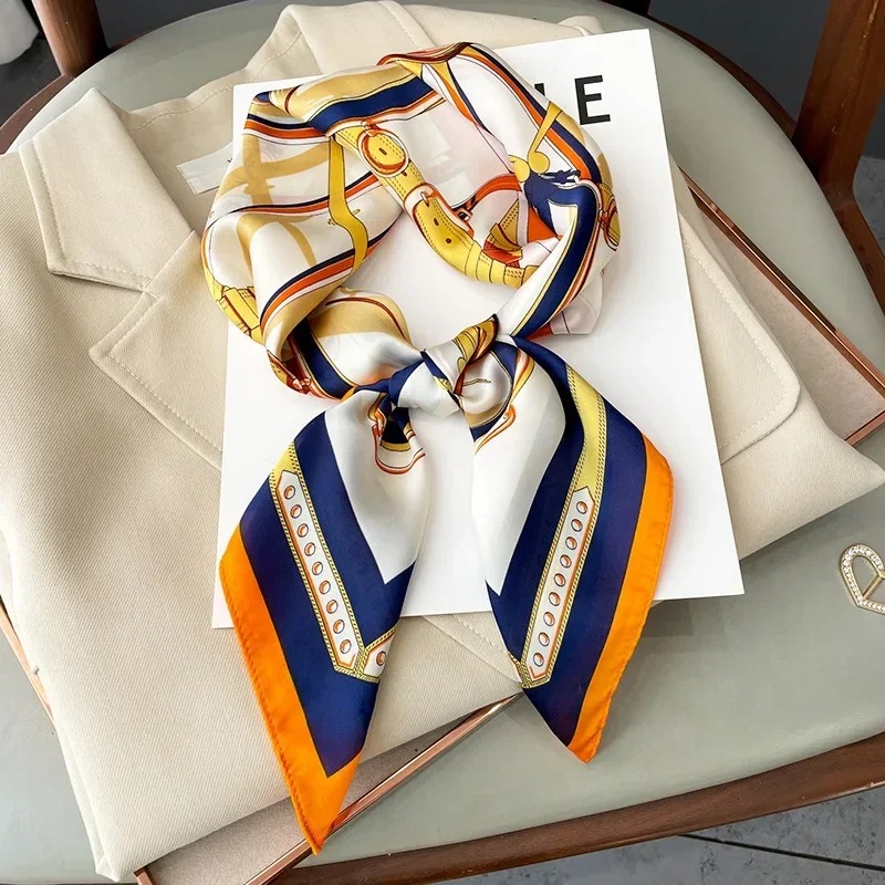 Luxury Bags Brand - Syal Sutra Persegi Tipis Desain Mewah