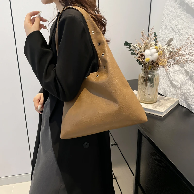 Tas Bahu Wanita PU Kapasitas B - Luxury Bags Trend 2025 ulasan dan harga