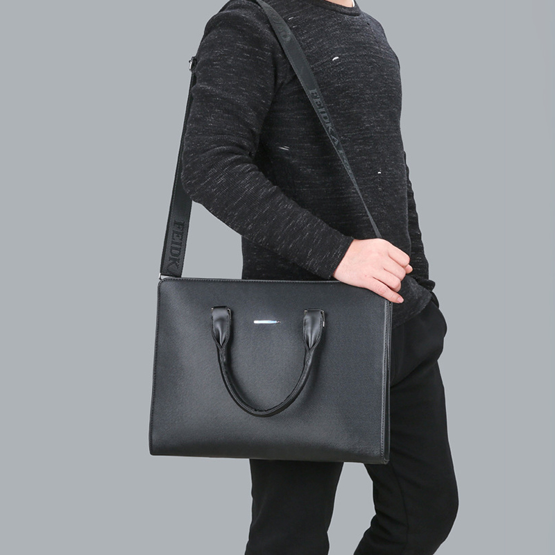 Tas Kantor Desainer untuk Pria - Laptop Bag Leather 15 ulasan dan harga