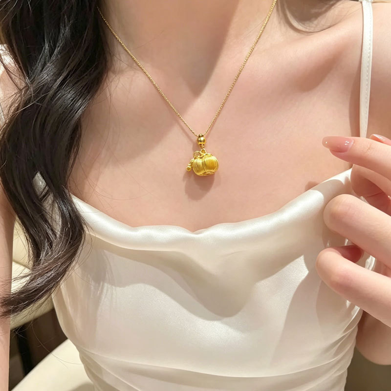 Kalung tas hadiah baru dengan  - Luxury Bags Drawing ulasan dan harga